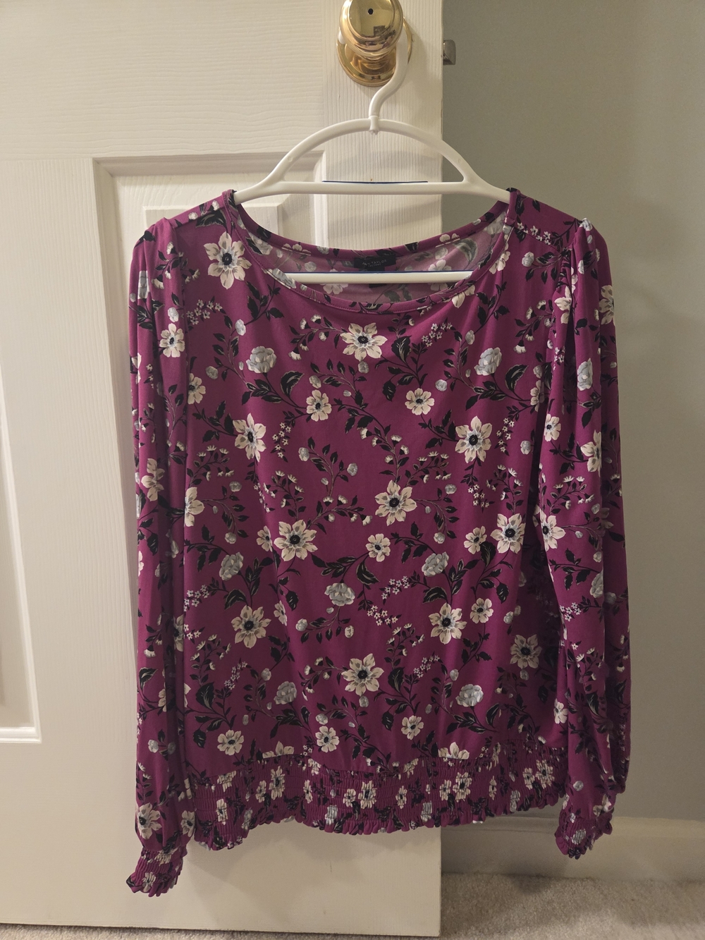Ann Taylor Factory Plum Floral Long Sleeve Scoop Neck Blouse